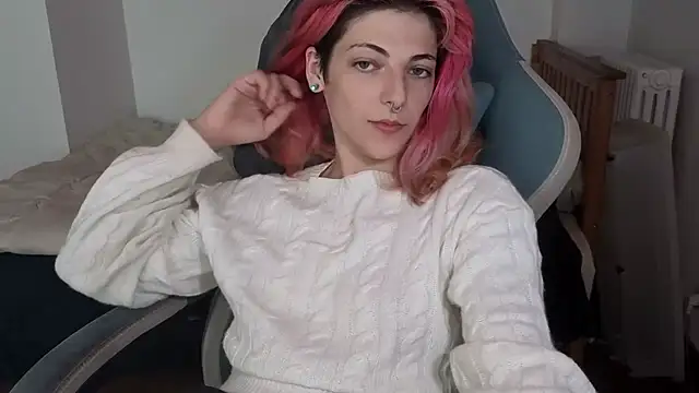 Snapshot of Nixxy_naughty chatting on 14, 10, 2025 Nixxy naughty online show from 14, 10, 2025