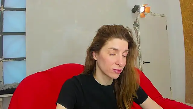 Snapshot of YourSuperModel chatting on 26, 1, 2025 YourSuperModel online show from 26, 1, 2025