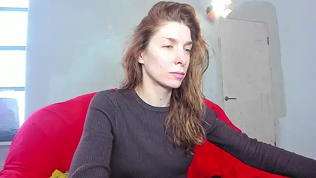 Snapshot of YourSuperModel chatting on 14, 2, 2025 YourSuperModel online show from 14, 2, 2025