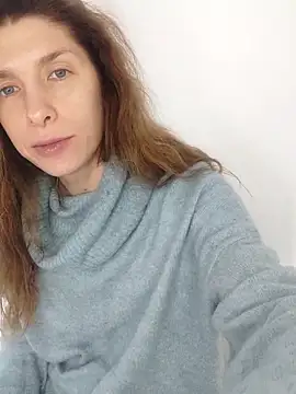 Snapshot of YourSuperModel chatting on 26, 9, 2025 YourSuperModel online show from 26, 9, 2025