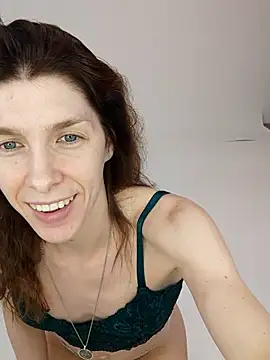 Snapshot of YourSuperModel chatting on 18, 4, 2026 YourSuperModel online show from 18, 4, 2026