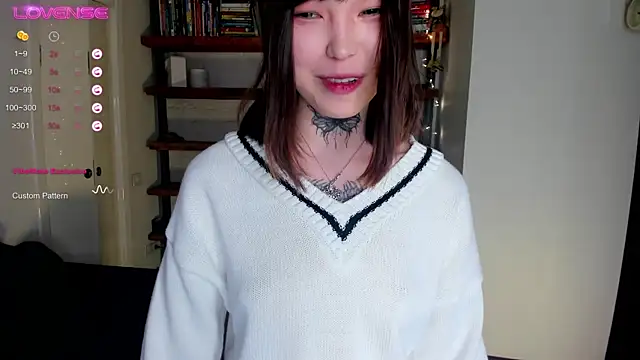 Snapshot of Dark_Ester chatting on 11, 3, 2025 Dark Ester online show from 11, 3, 2025