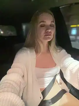 Devill Angel  online show from 2, 1, 2025