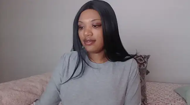 Snapshot of thekelliecapri chatting on 3, 12, 2024 thekelliecapri online show from 3, 12, 2024