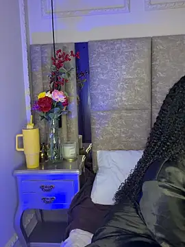 Lola King online show from 21, 2, 2026