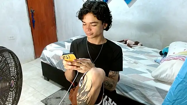 Snapshot of Lovebeng_ chatting on 29, 11, 2025 Lovebeng online show from 29, 11, 2025