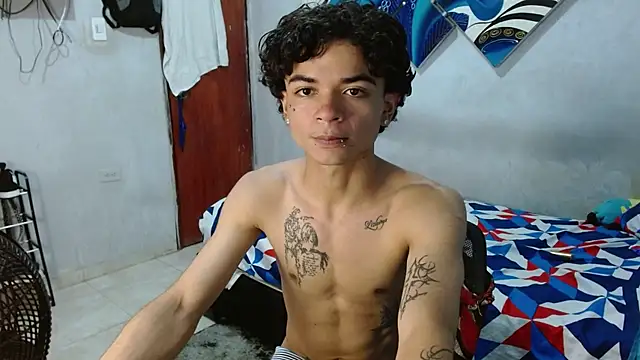 Snapshot of Lovebeng_ chatting on 14, 12, 2025 Lovebeng online show from 14, 12, 2025