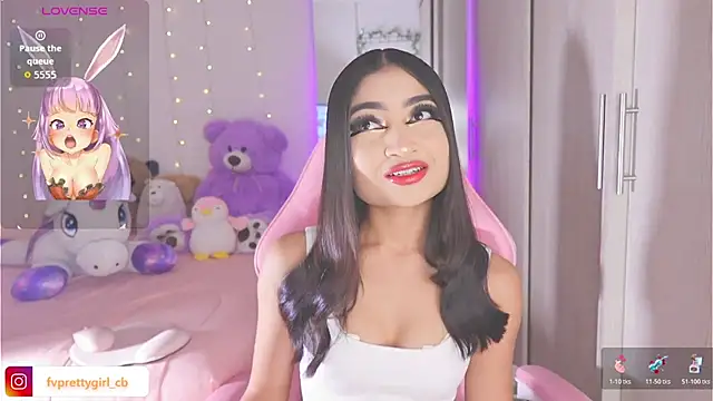 Snapshot of urfavprettygirl chatting on 29, 10, 2025 urfavprettygirl online show from 29, 10, 2025