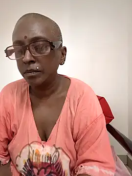 mamakarma1403 online show from 14, 6, 2026