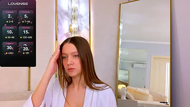 Snapshot of AliceBrayan chatting on 2, 3, 2025 AliceBrayan online show from 2, 3, 2025