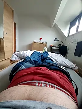 pascalino100 online show from 1, 3, 2025