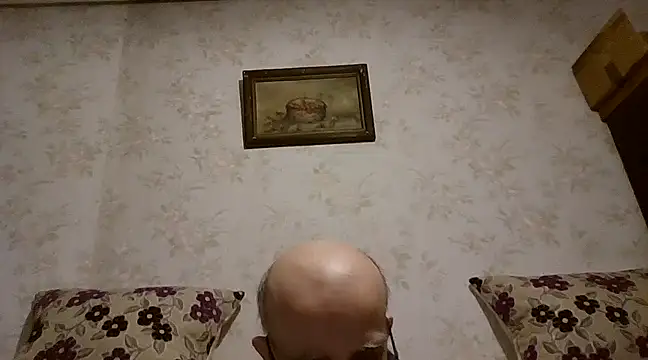 mariusica1xh online show from 28, 2, 2025