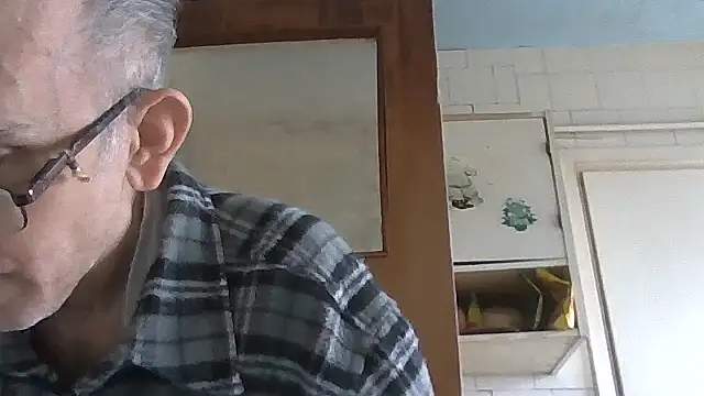 mariusica1xh online show from 12, 2, 2026