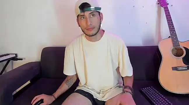 Henrikk senn online show from 13, 12, 2024