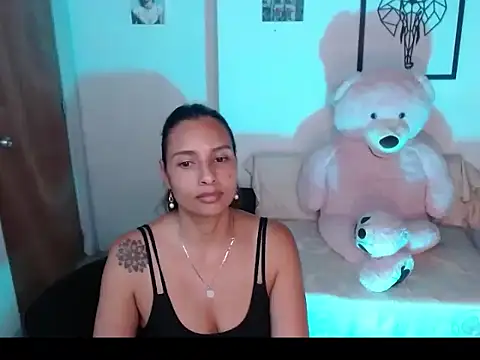 Snapshot of mykaelahoney chatting on 18, 3, 2026 mykaelahoney online show from 18, 3, 2026
