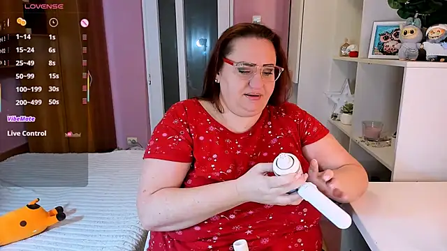 lovely adelle online show from 22, 12, 2025