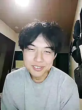 Snapshot of whitebriefboy chatting on 8, 1, 2025 whitebriefboy online show from 8, 1, 2025