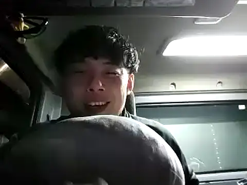 Snapshot of whitebriefboy chatting on 29, 1, 2025 whitebriefboy online show from 29, 1, 2025