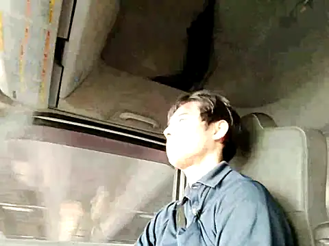 whitebriefboy online show from 28, 3, 2026