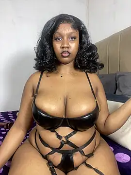 Candy Love 18 online show from 11, 7, 2026