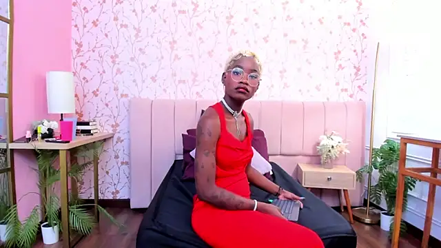 Snapshot of amber-hill chatting on 14, 2, 2026 amber-hill online show from 14, 2, 2026