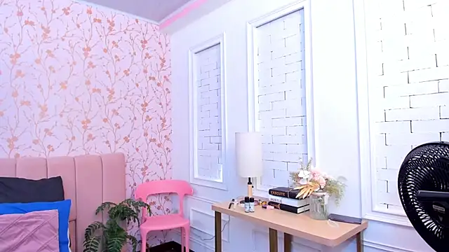 Snapshot of amber-hill chatting on 26, 2, 2026 amber-hill online show from 26, 2, 2026