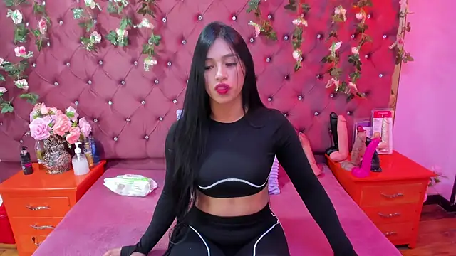 Snapshot of Mariana_Prin chatting on 25, 10, 2025 Mariana Prin online show from 25, 10, 2025