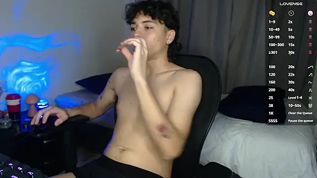 Snapshot of Joe23__ chatting on 21, 3, 2025 Joe23 online show from 21, 3, 2025