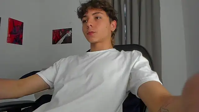 Snapshot of Joe23__ chatting on 24, 9, 2025 Joe23 online show from 24, 9, 2025