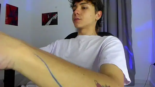 Snapshot of Joe23__ chatting on 7, 10, 2025 Joe23 online show from 7, 10, 2025