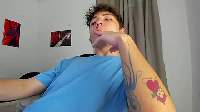 Snapshot of Joe23__ chatting on 8, 10, 2025 Joe23 online show from 8, 10, 2025