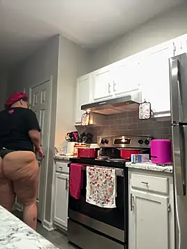 SexyHoneyRedd online show from 1, 1, 2025