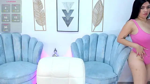 naomii campbell  online show from 11, 9, 2025