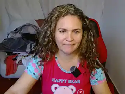 Snapshot of helenca43 chatting on 15, 3, 2025 helenca43 online show from 15, 3, 2025