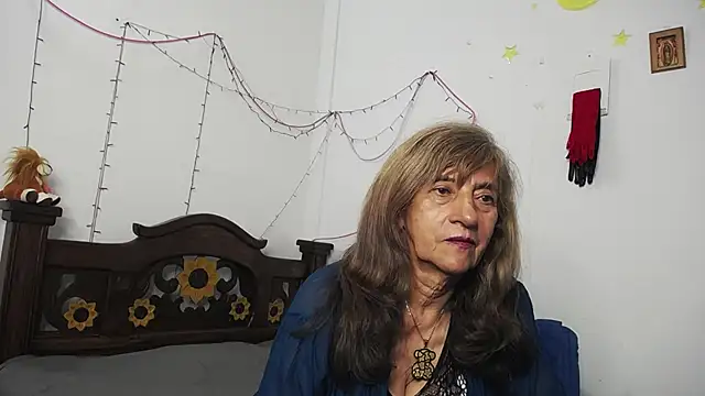 DominaLeona online show from 7, 3, 2025