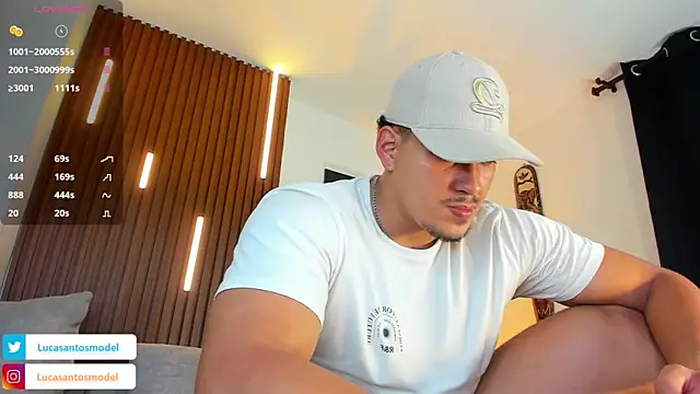 lucasanto  online show from 9, 11, 2025