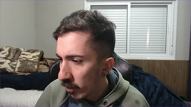 Snapshot of ViniBruv chatting on 29, 10, 2025 ViniBruv online show from 29, 10, 2025