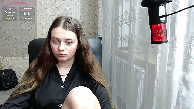 Nana Hot online show from 13, 12, 2024