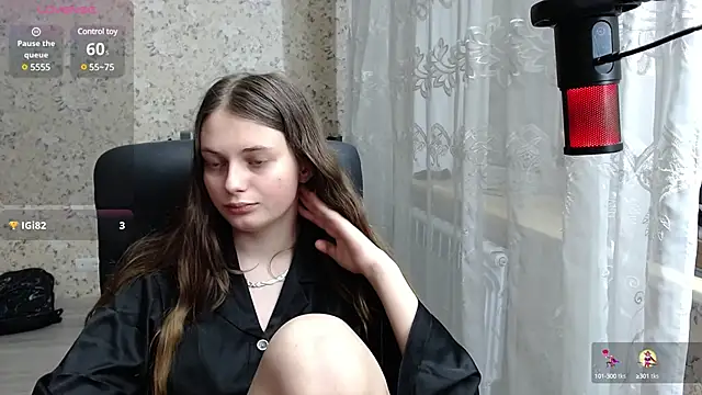 Nana Hot online show from 14, 12, 2024