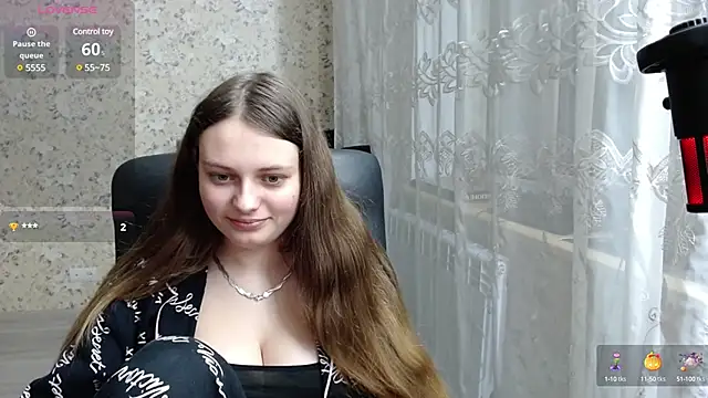 Nana Hot online show from 13, 1, 2025