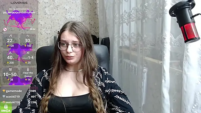 Nana Hot online show from 4, 2, 2025