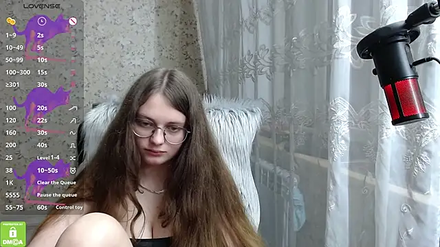 Nana Hot online show from 27, 2, 2025