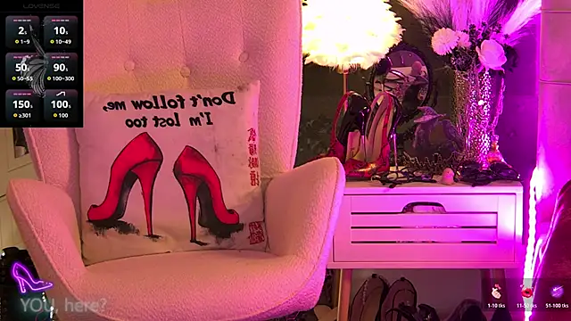 ZoeMesmerize online show from 31, 10, 2025