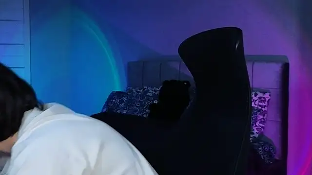 Stacy Gonzales  online show from 26, 2, 2026