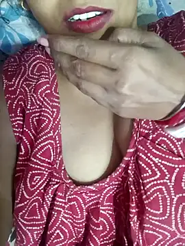 Snapshot of Wifesuman40 chatting on 6, 12, 2024 Wifesuman40 online show from 6, 12, 2024