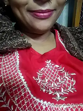 Snapshot of Wifesuman40 chatting on 11, 12, 2024 Wifesuman40 online show from 11, 12, 2024