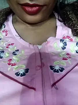 Snapshot of Wifesuman40 chatting on 19, 12, 2024 Wifesuman40 online show from 19, 12, 2024