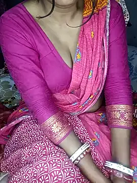 Snapshot of Wifesuman40 chatting on 25, 12, 2024 Wifesuman40 online show from 25, 12, 2024