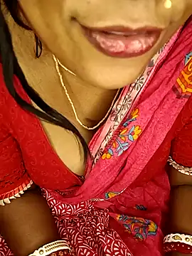 Snapshot of Wifesuman40 chatting on 27, 12, 2024 Wifesuman40 online show from 27, 12, 2024