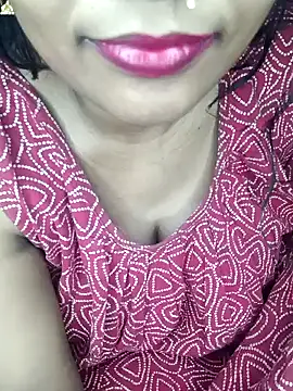 Snapshot of Wifesuman40 chatting on 18, 1, 2025 Wifesuman40 online show from 18, 1, 2025